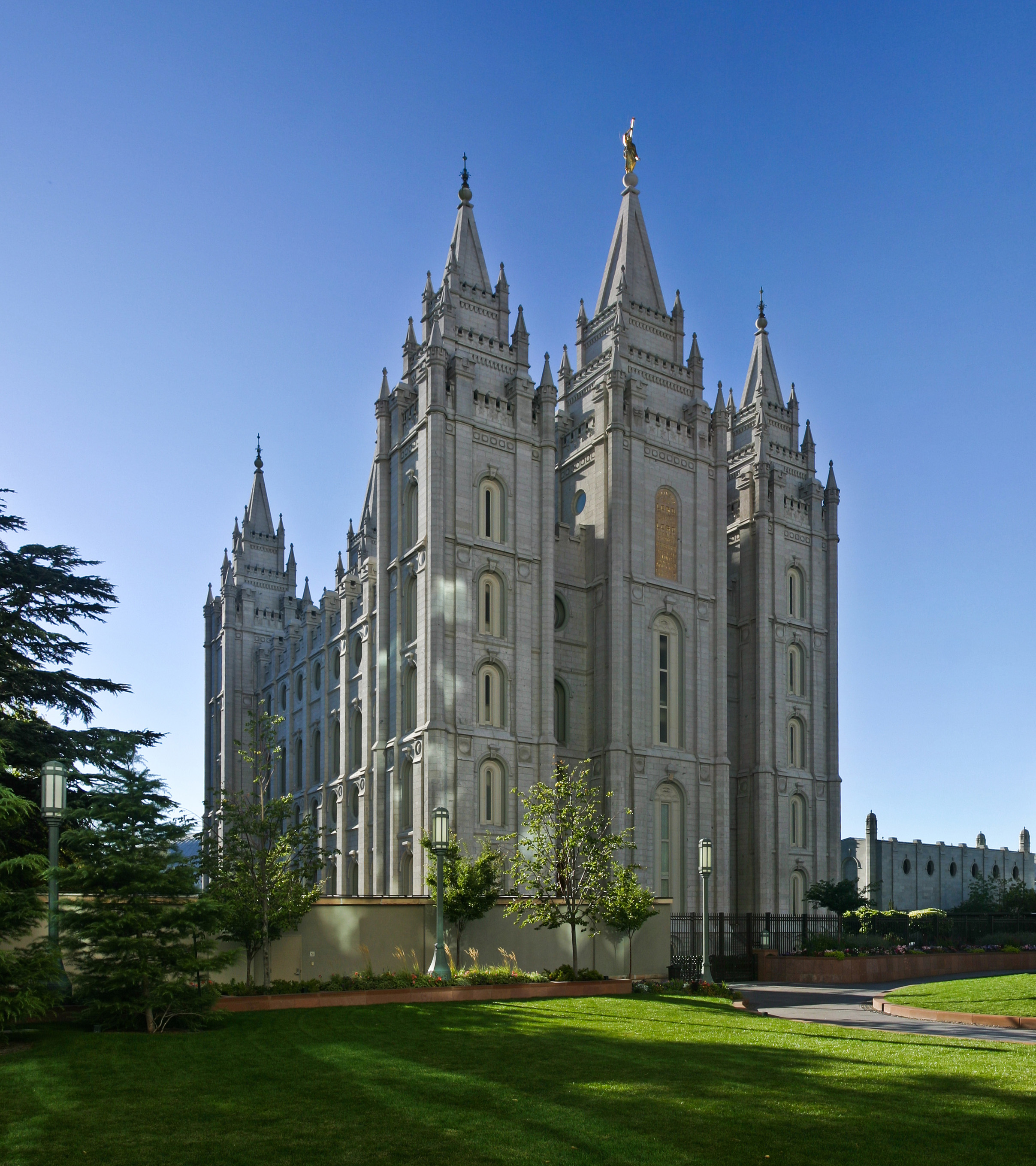Modern LDS Church portrait